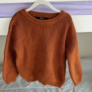 Quince 2T sweater for boy or girl; never worn! Orange/rust color.